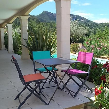 La Benvingude Bed & Breakfast Nyons Bagian luar foto