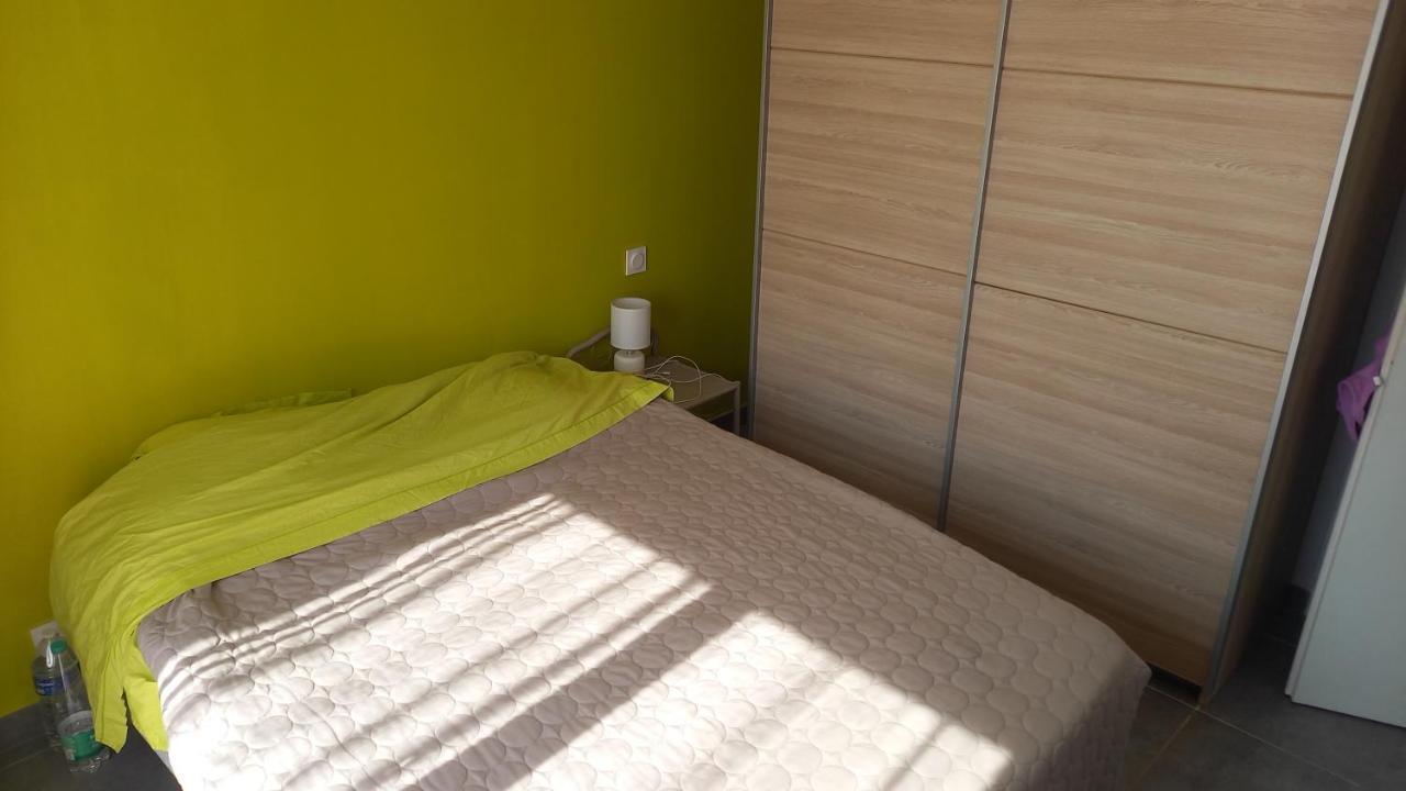 La Benvingude Bed & Breakfast Nyons Bagian luar foto
