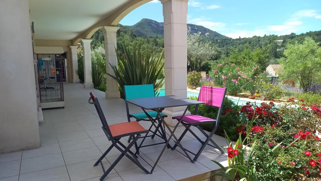 La Benvingude Bed & Breakfast Nyons Bagian luar foto